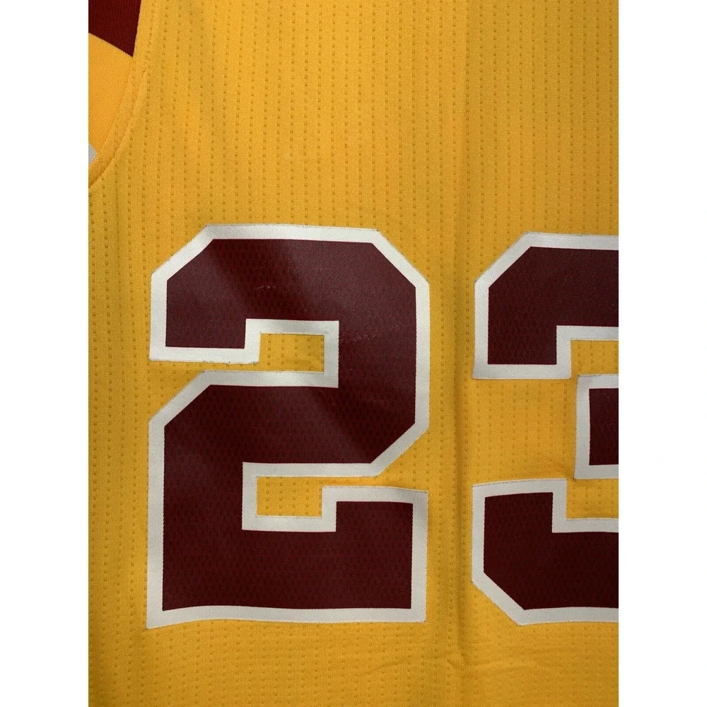 LeBron James Cleveland Cavaliers Jersey Mens Small Cavs #23 HWC Throwback Yellow